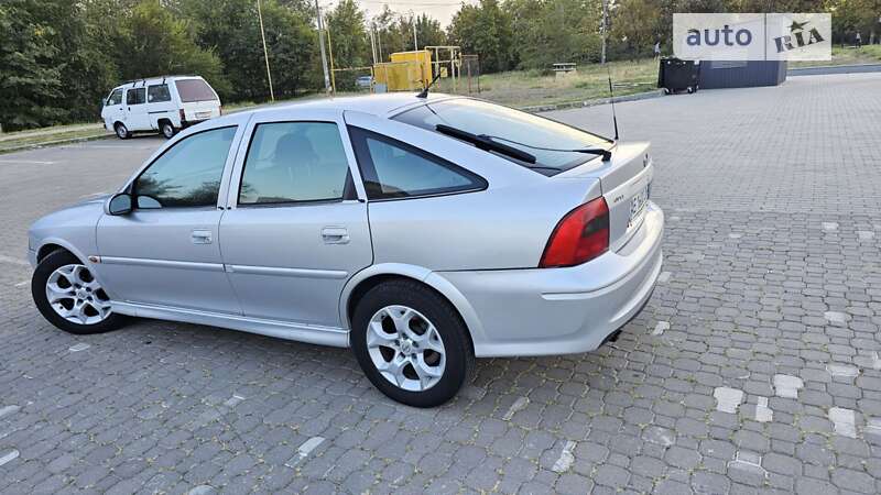 Ліфтбек Opel Vectra 1999 в Запоріжжі