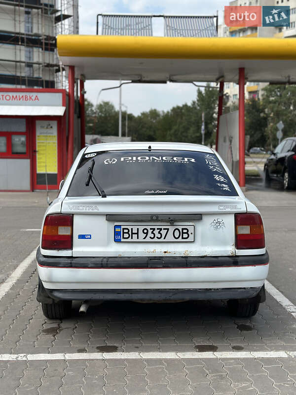 Лифтбек Opel Vectra 1991 в Одессе