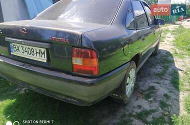 Седан Opel Vectra 1990 в 