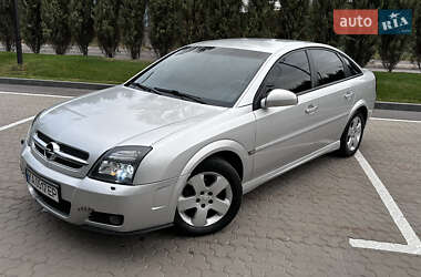 Лифтбек Opel Vectra 2004 в Киеве