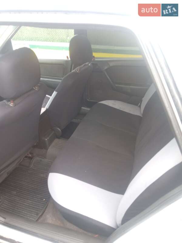 Седан Opel Vectra 1991 в Одессе