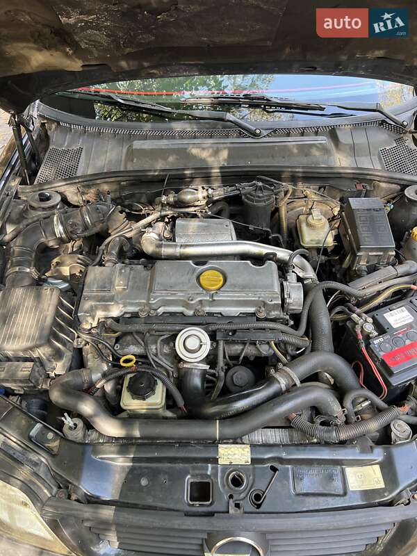 Седан Opel Vectra 1998 в Кременчуге фото 3 Седан Opel Vectra 1998 в Кременчуге