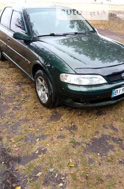 Лифтбек Opel Vectra 2001 в Гадяче