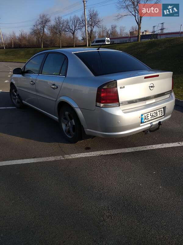 Седан Opel Vectra 2006 в Кривом Роге