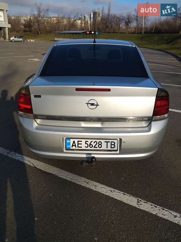 Седан Opel Vectra 2006 в Кривом Роге