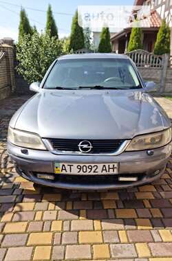 Ліфтбек Opel Vectra 2001 в Драгомирчанах