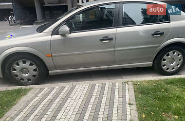 Седан Opel Vectra 2005 в Киеве