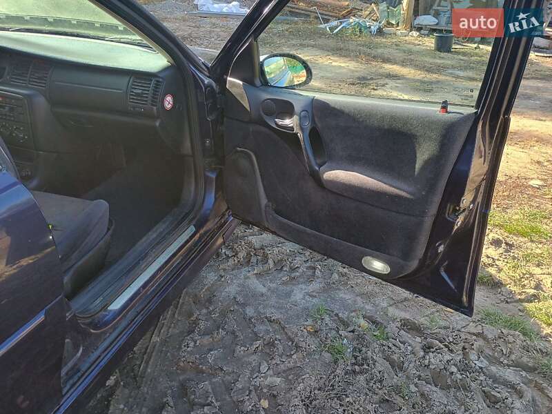 Универсал Opel Vectra 1999 в Киеве