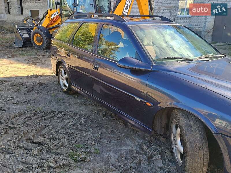 Универсал Opel Vectra 1999 в Киеве