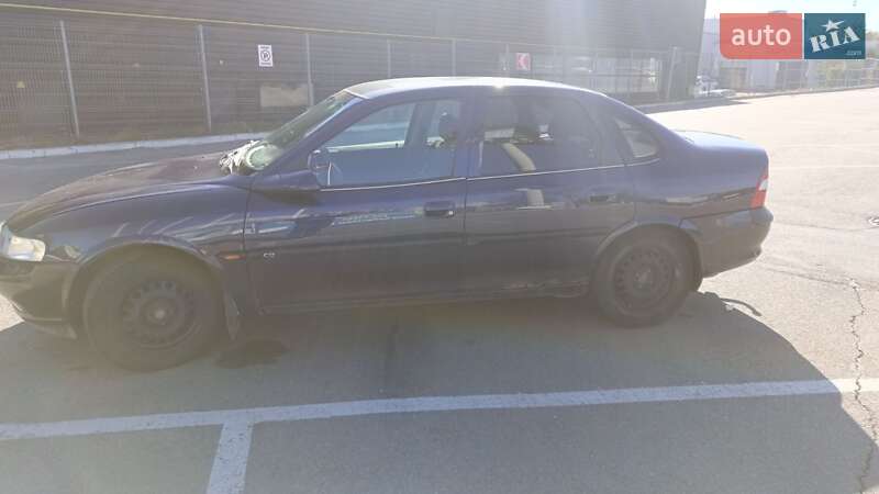 Седан Opel Vectra 1998 в Львове