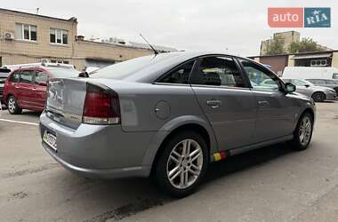 Лифтбек Opel Vectra 2007 в Киеве