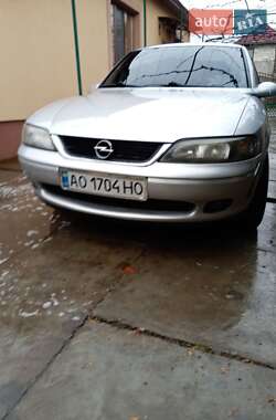 Седан Opel Vectra 1999 в Виноградове