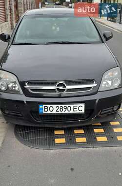 Седан Opel Vectra 2002 в Тернополі