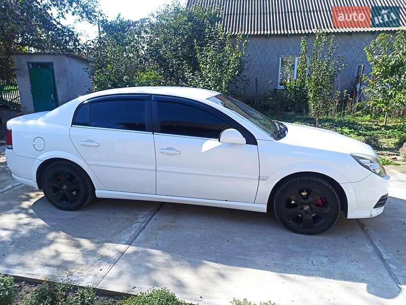 Седан Opel Vectra 2007 в Кілії