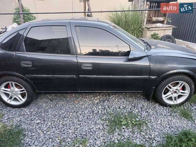 Седан Opel Vectra 1997 в Мукачево