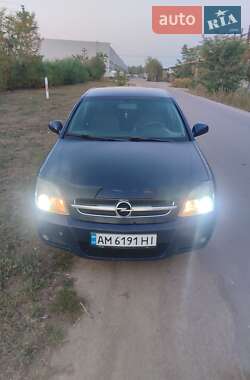 Седан Opel Vectra 2004 в 
