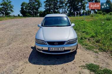 Седан Opel Vectra 2000 в 