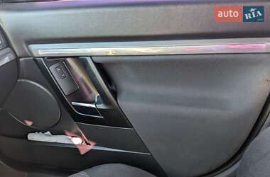 Седан Opel Vectra 2006 в 