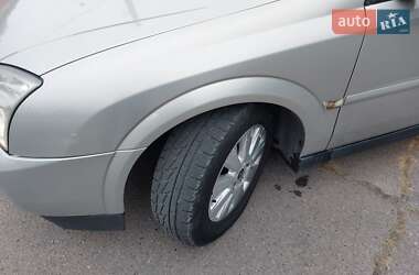 Седан Opel Vectra 2005 в 