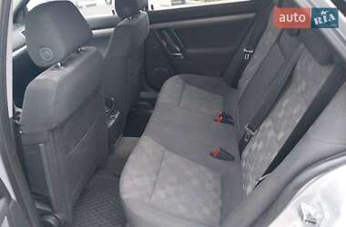 Седан Opel Vectra 2006 в Любарі