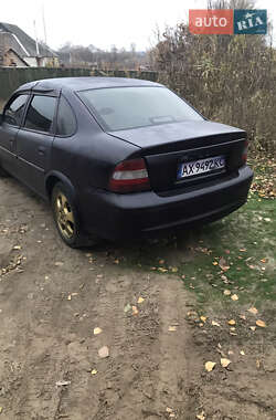 Седан Opel Vectra 1996 в Харькове