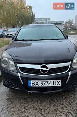 Седан Opel Vectra 2008 в Нетешине