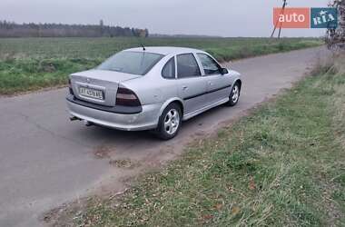 Седан Opel Vectra 1998 в Гайвороне