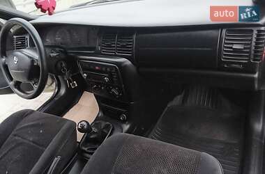 Седан Opel Vectra 1996 в Коломиї