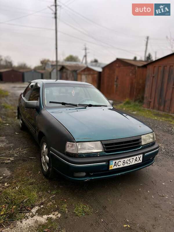 Седан Opel Vectra 1995 в 