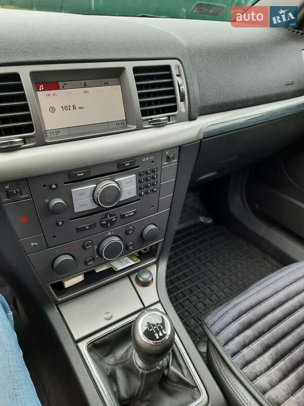 Універсал Opel Vectra 2008 в Івано-Франківську