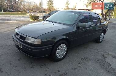 Лифтбек Opel Vectra 1994 в Надворной