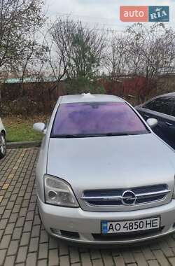 Седан Opel Vectra 2003 в Ужгороде