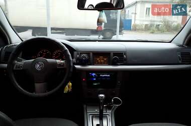 Седан Opel Vectra 2006 в Миколаєві