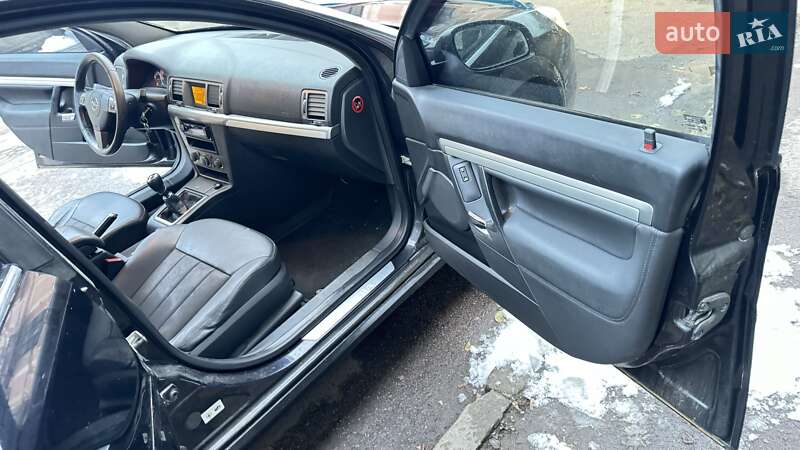 Седан Opel Vectra 2008 в Чернівцях