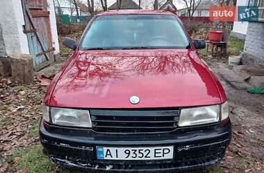 Ліфтбек Opel Vectra 1989 в Миронівці