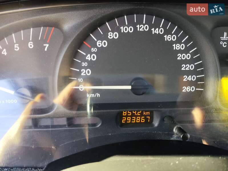 Універсал Opel Vectra 1997 в Луцьку