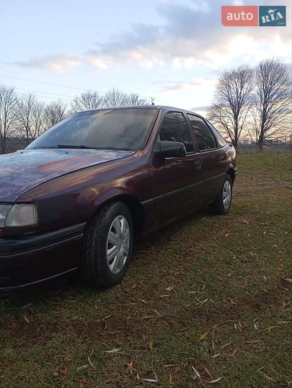 Ліфтбек Opel Vectra 1993 в Рудки