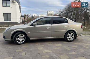 Седан Opel Vectra 2008 в Львове