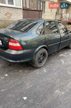 Седан Opel Vectra 1998 в 