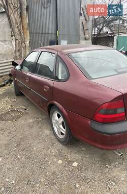 Седан Opel Vectra 1995 в Одесі