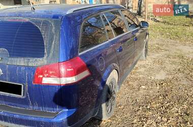 Универсал Opel Vectra 2004 в 