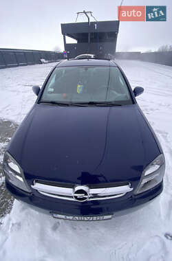 Седан Opel Vectra 2004 в Христинівці