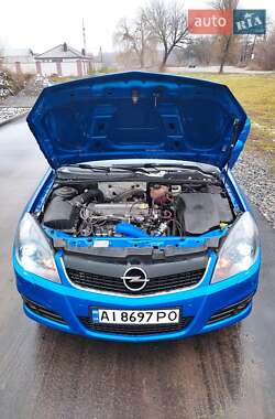 Лифтбек Opel Vectra 2003 в Белой Церкви