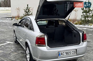 Ліфтбек Opel Vectra 2005 в Миколаєві