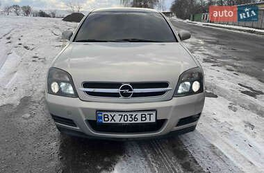 Седан Opel Vectra 2004 в Теофиполе