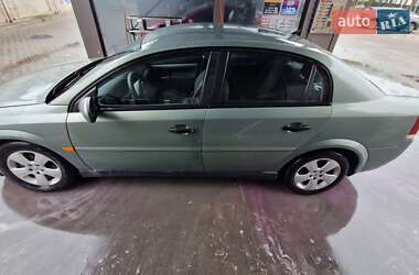 Седан Opel Vectra 2003 в Буче