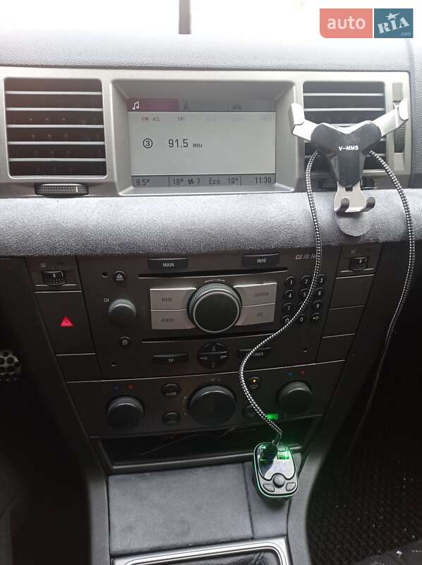 Универсал Opel Vectra 2005 в Львове