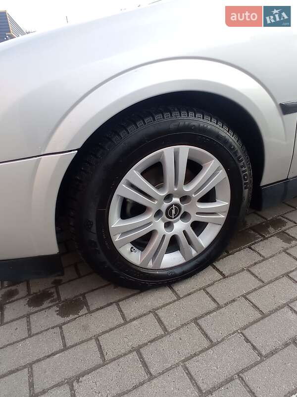 Универсал Opel Vectra 2005 в Львове