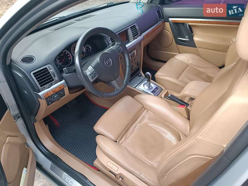 Седан Opel Vectra 2008 в Киеве фото 7 Седан Opel Vectra 2008 в Киеве