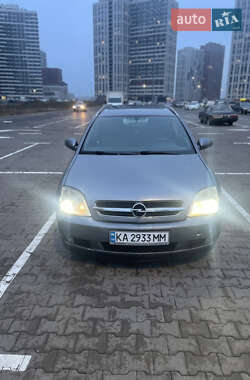 Універсал Opel Vectra 2004 в Києві